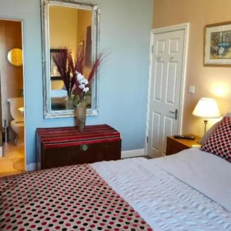 Close To Pier Flowergate Whitby