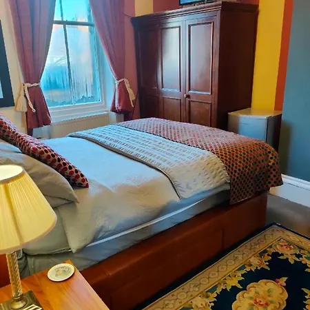 Гостевой дом Close To Pier Flowergate Уитби