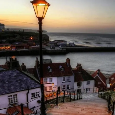 Close To Pier Flowergate * Whitby