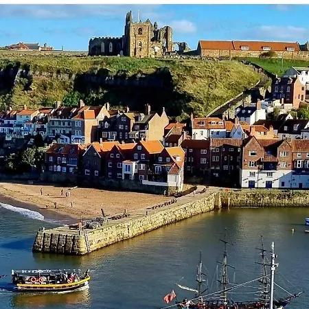 Гостевой дом Close To Pier Flowergate